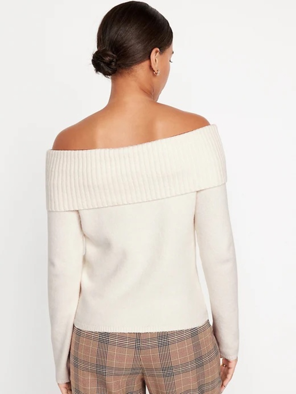 Old Navy Off-the-Shoulder Knit sweater